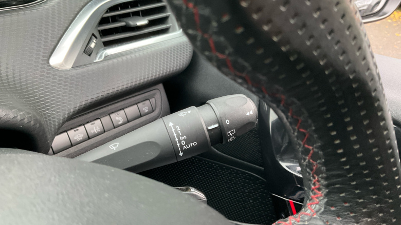 Peugeot 2008 1.2 PureTech 110 GT Line 5dr Petrol Estate